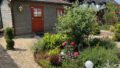 Garten u. Holzhaus