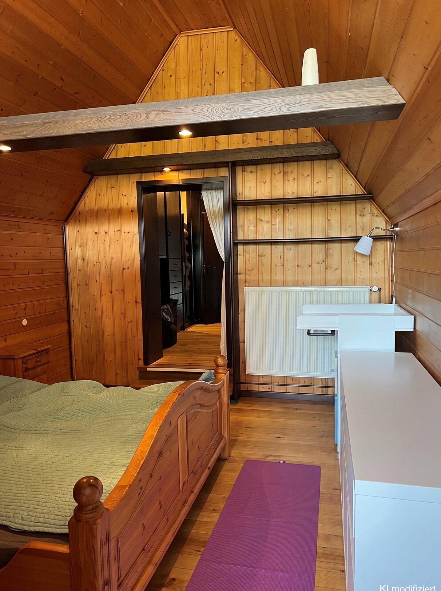 Schlafzimmer DG